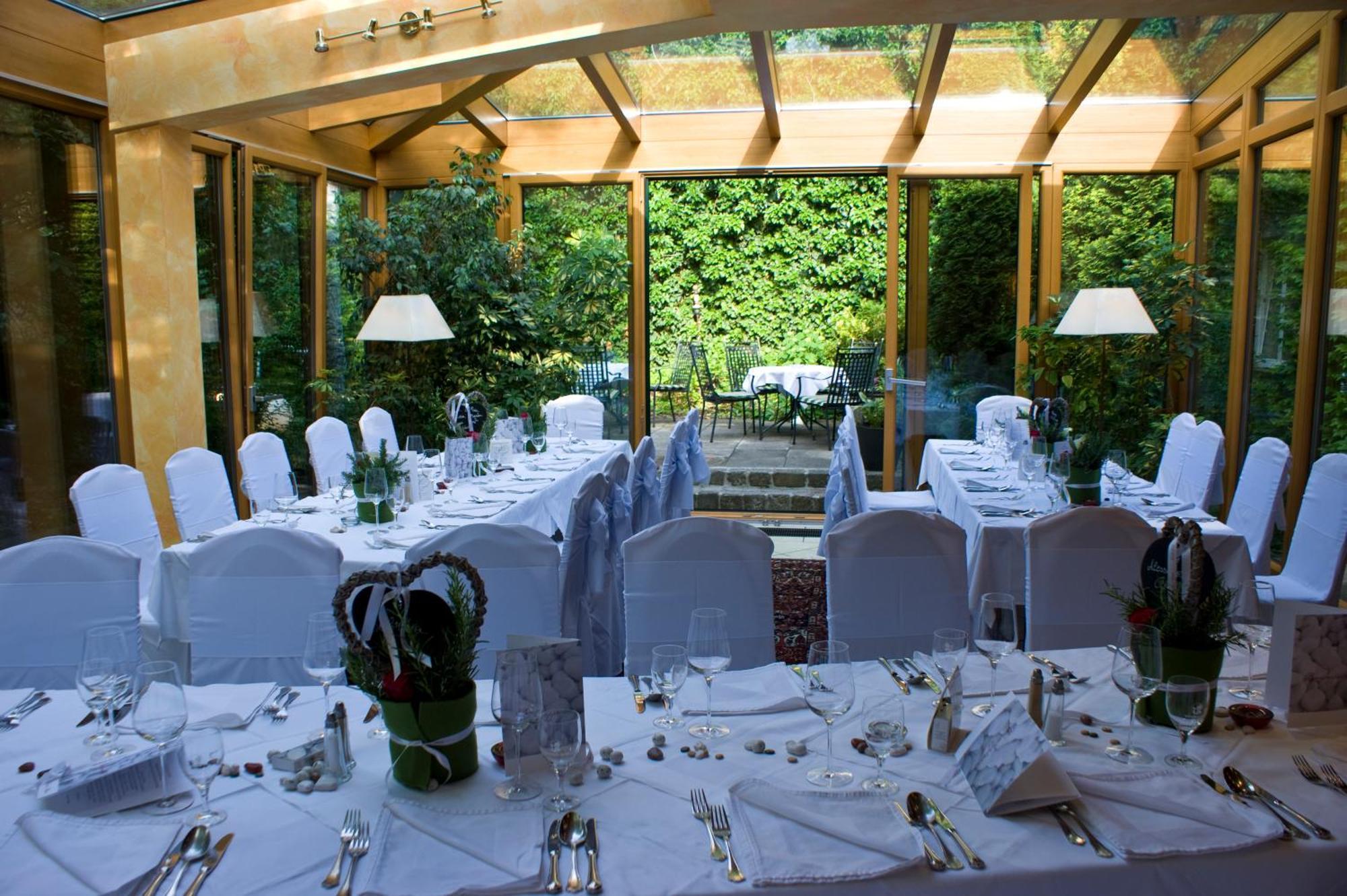Landhotel Jagdhof Guntramsdorf Exterior photo